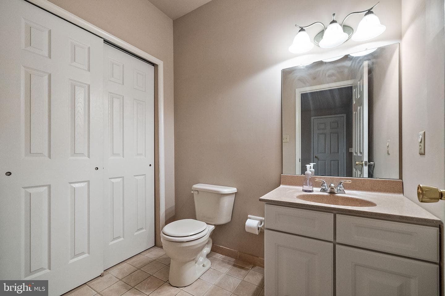 401 Indian Run Road photo 50