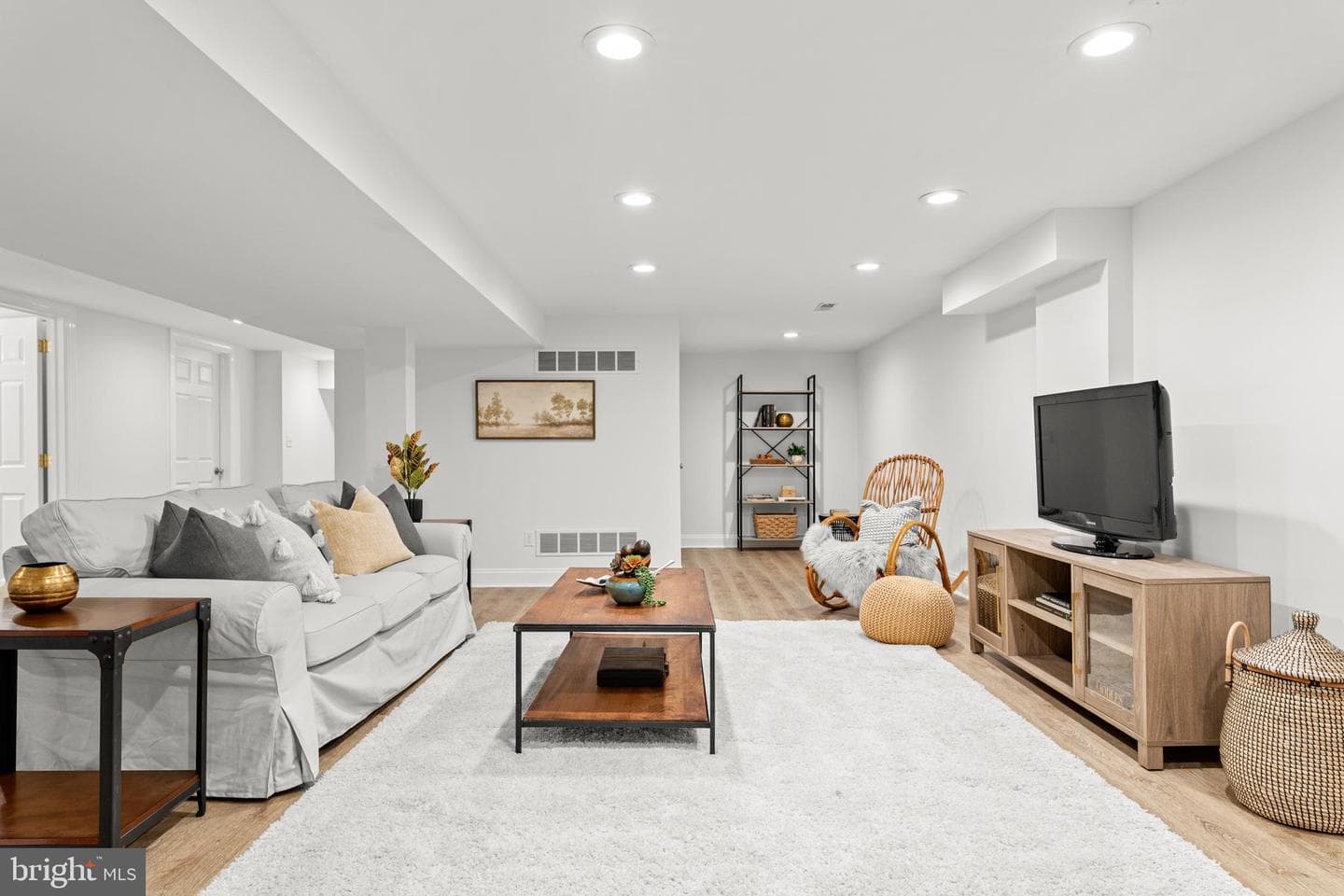 210 Line Road photo 42