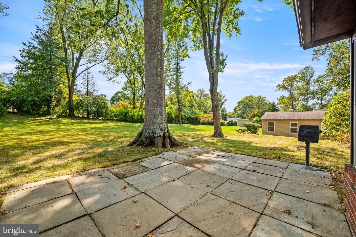 1254 Ravens Lane photo 30