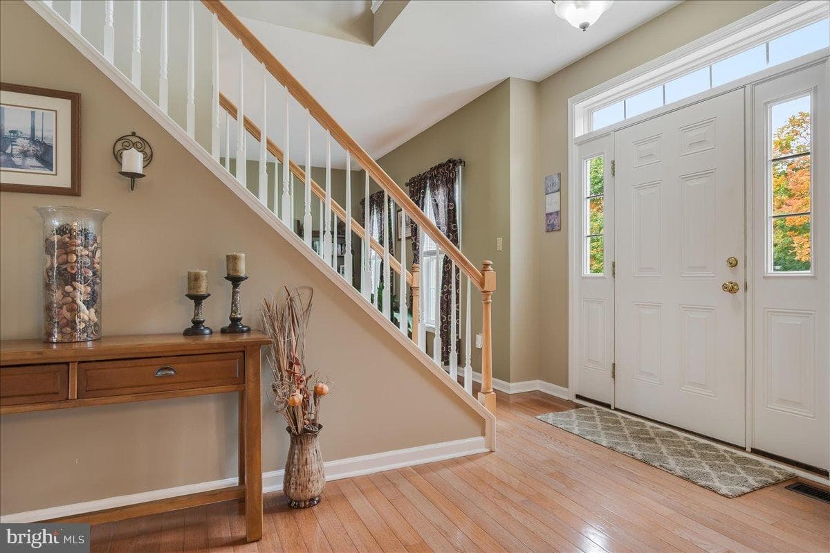 10 Spring Hill Drive photo 5
