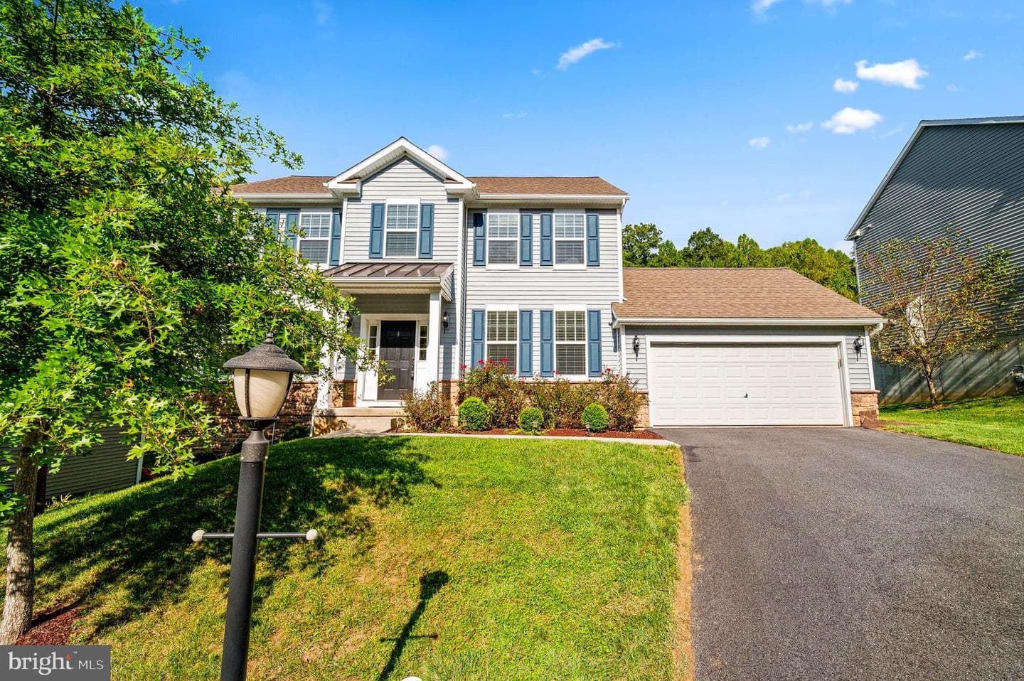 3121 Silbury Hill photo 1