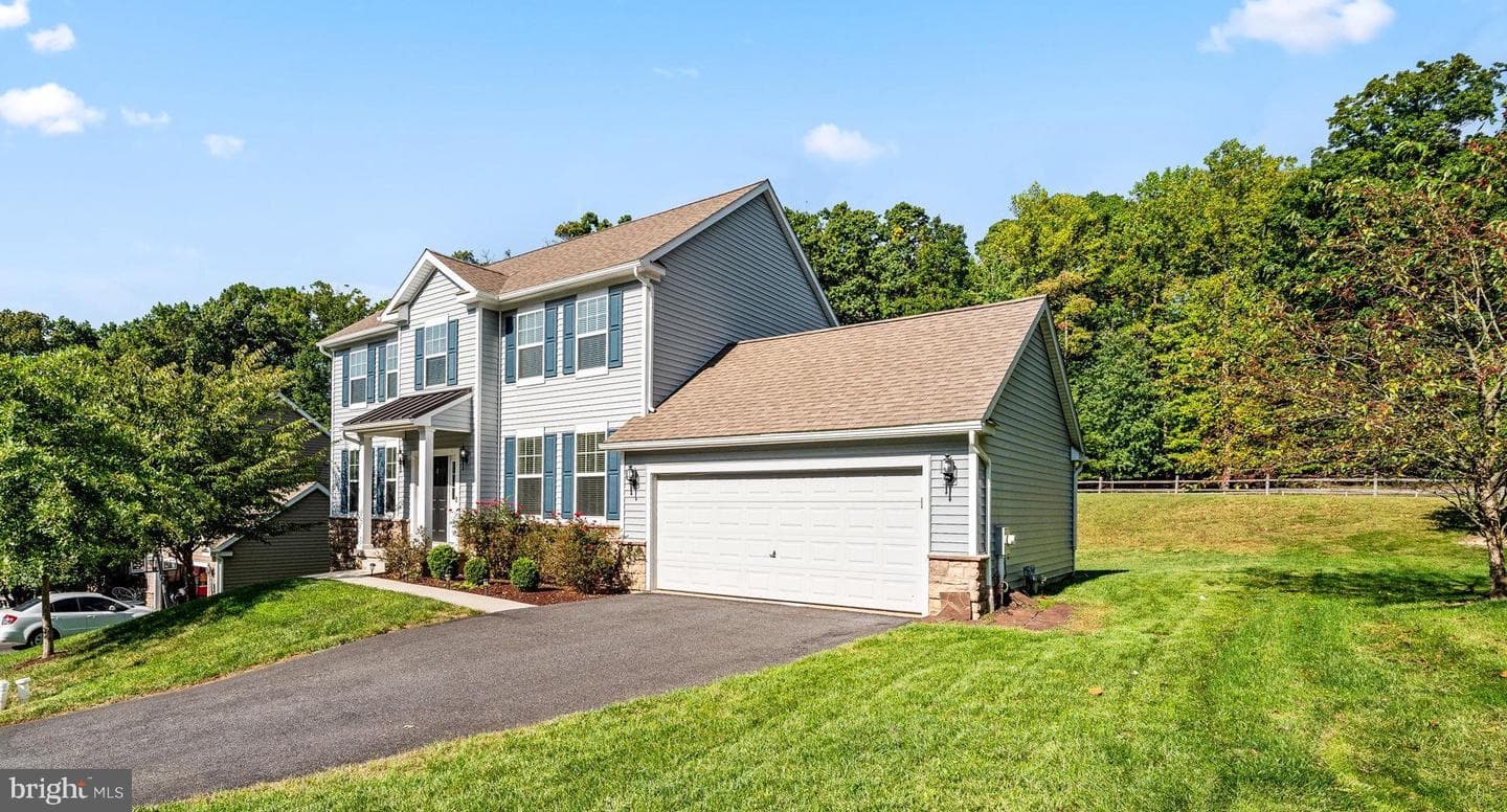 3121 Silbury Hill photo 2