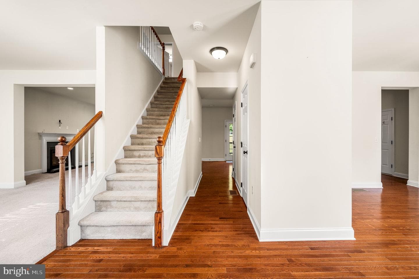 3121 Silbury Hill photo 4