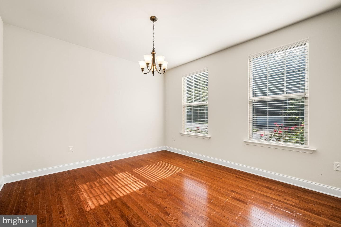 3121 Silbury Hill photo 7