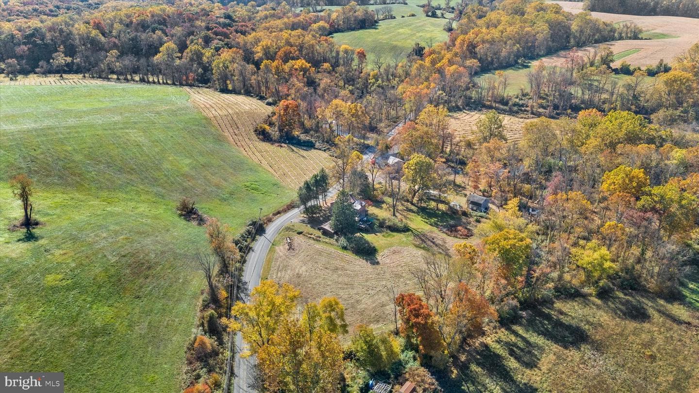 507 Strickersville Road photo 27
