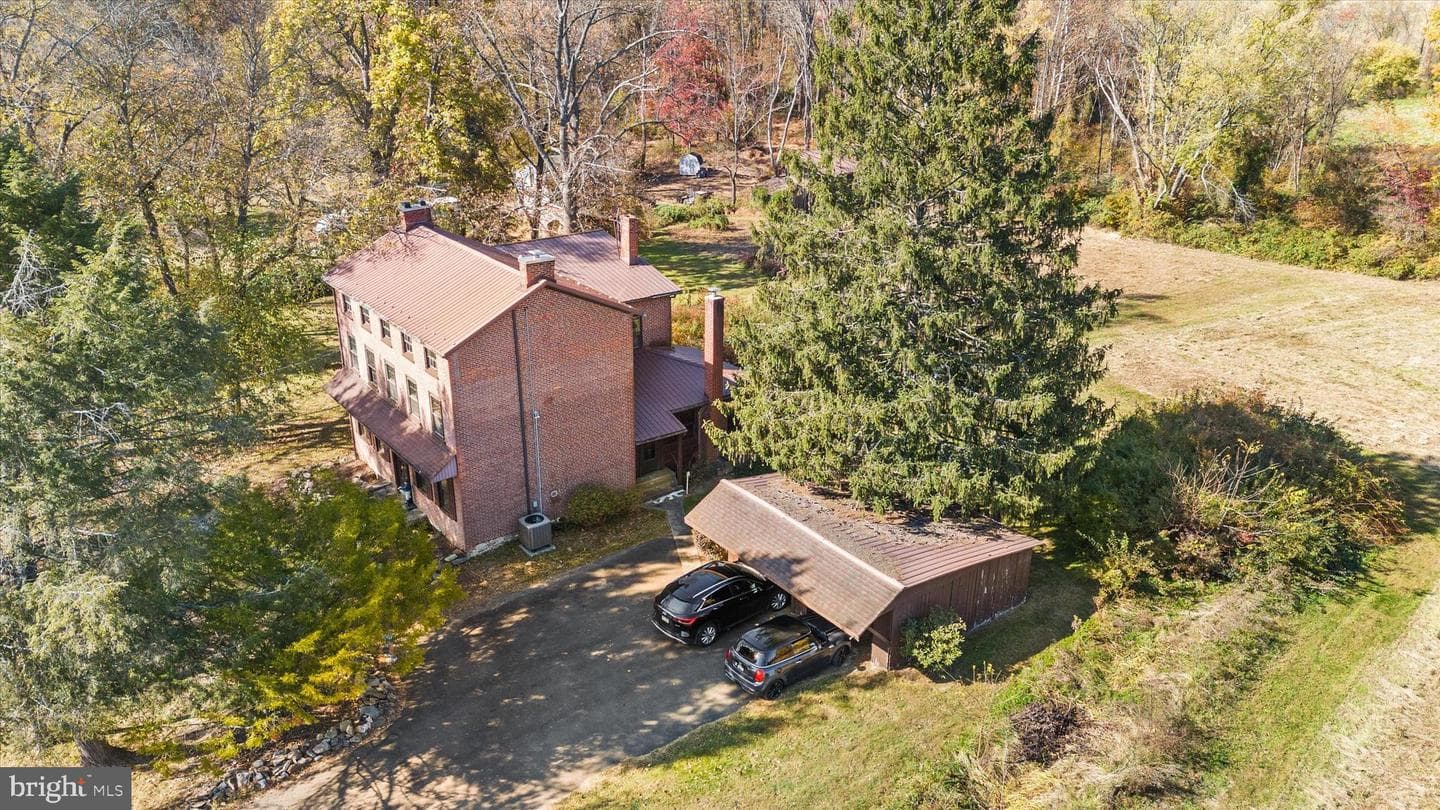 507 Strickersville Road photo 28