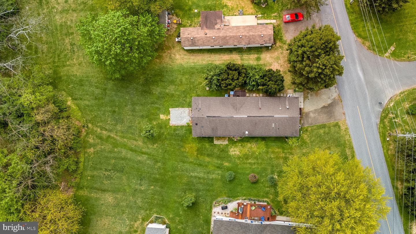 144 Glen Roy Road photo 35