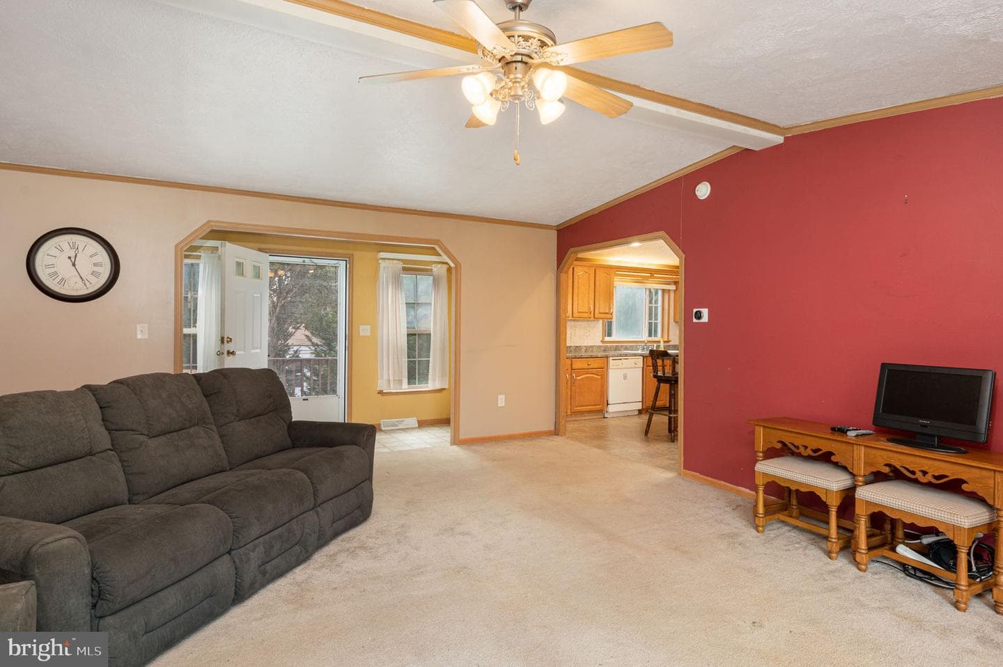 144 Glen Roy Road photo 9