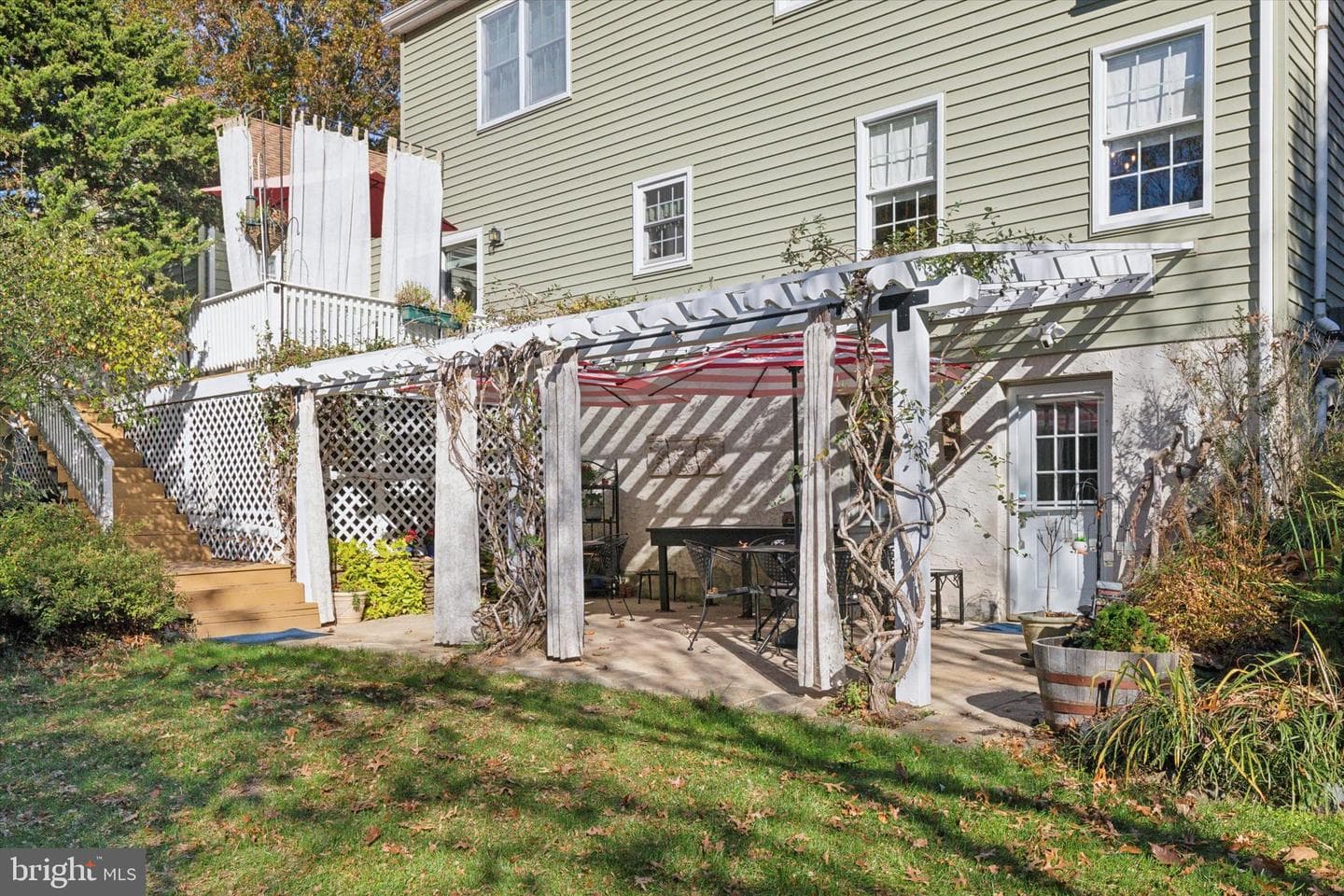 109 Scotts Glen Road photo 26
