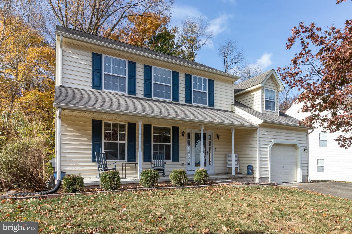 9 Deerpath Court photo 1