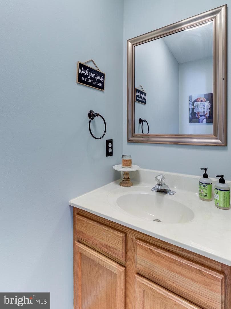 9 Deerpath Court photo 21