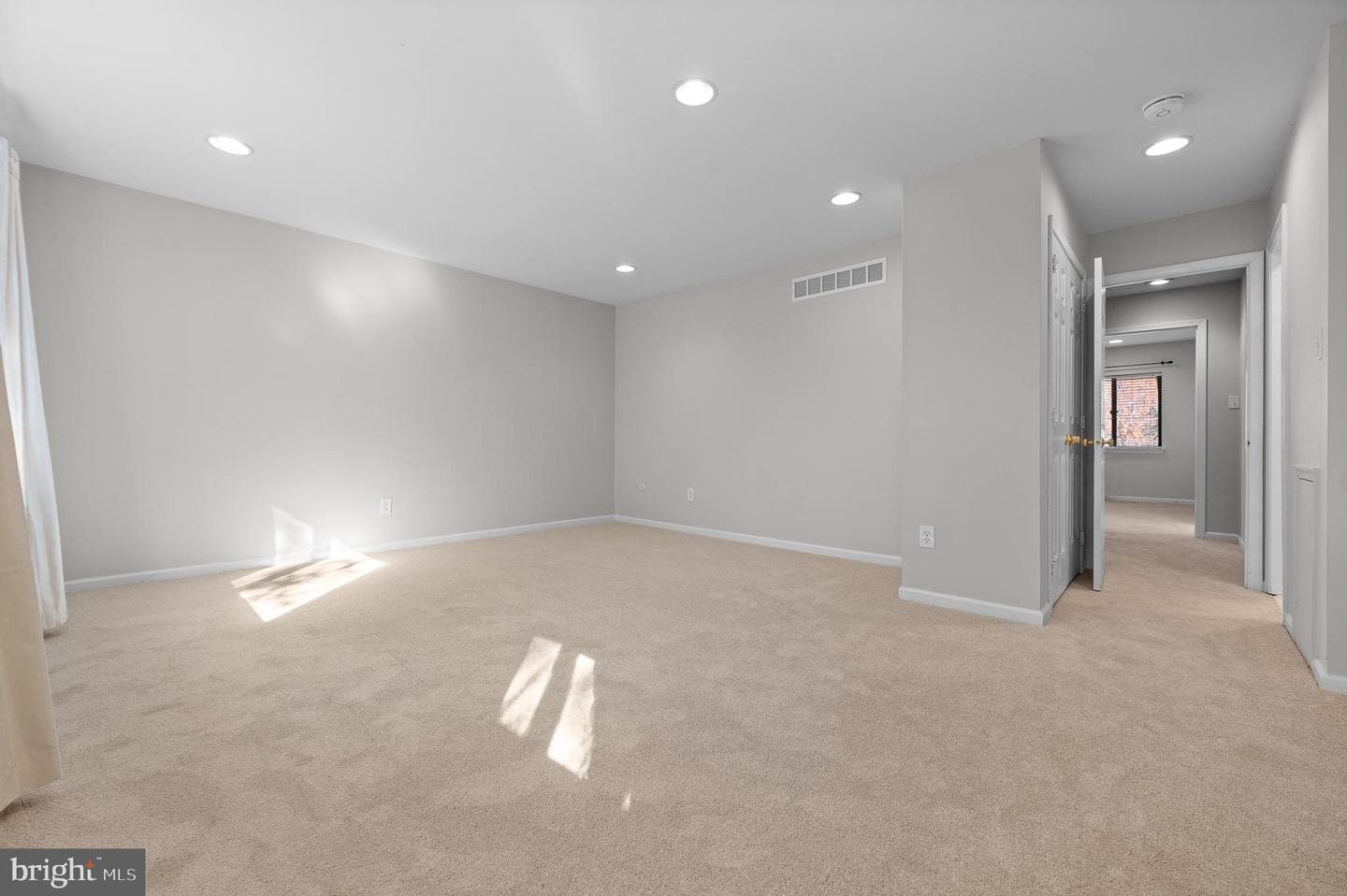 345 Paoli Woods photo 26