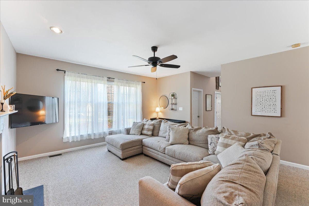 13 Jack Reynolds Way photo 12