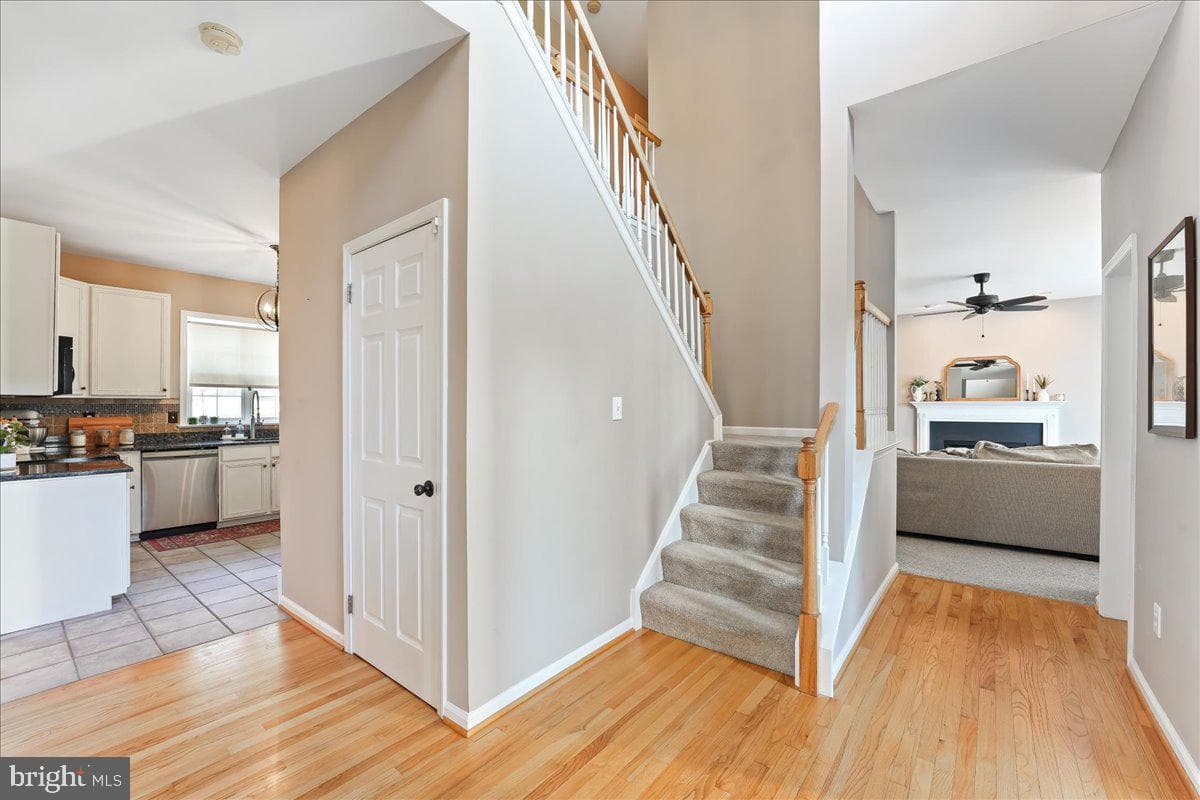 13 Jack Reynolds Way photo 7