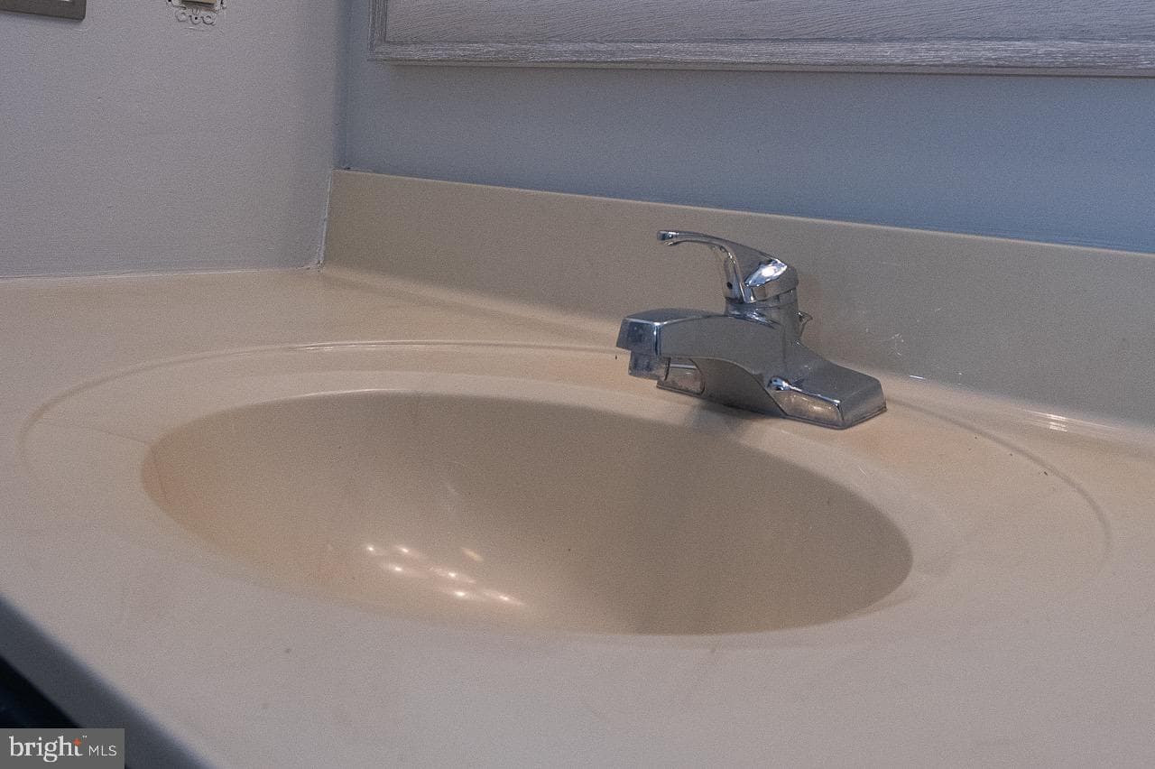 523 Washington Place #23 photo 35
