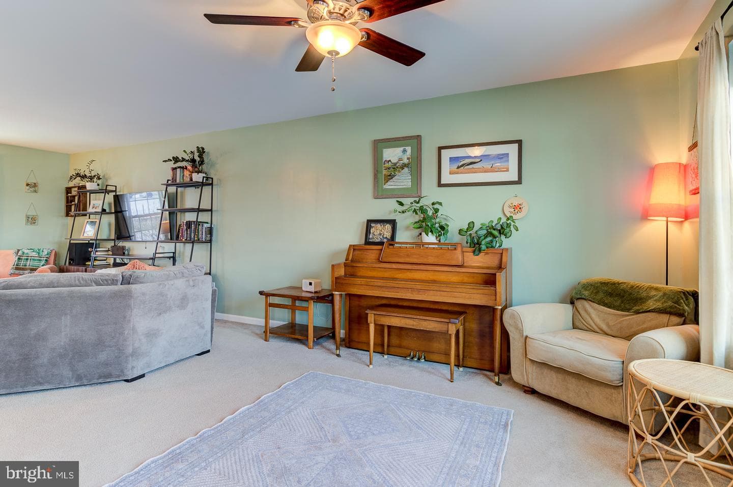 810 Wren Lane photo 9