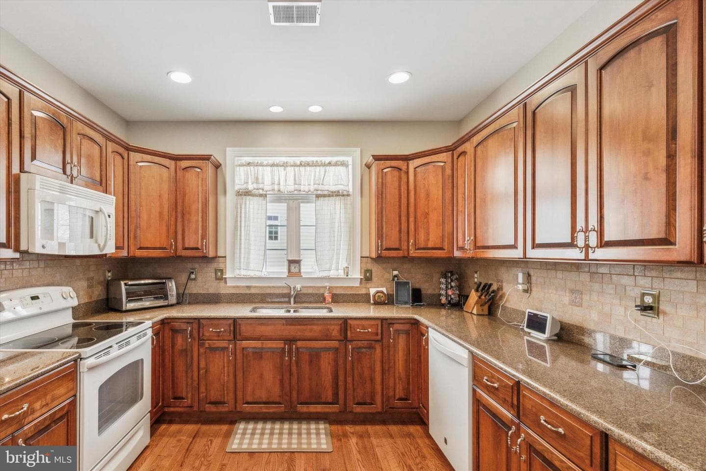 115 Augusta Drive photo 6