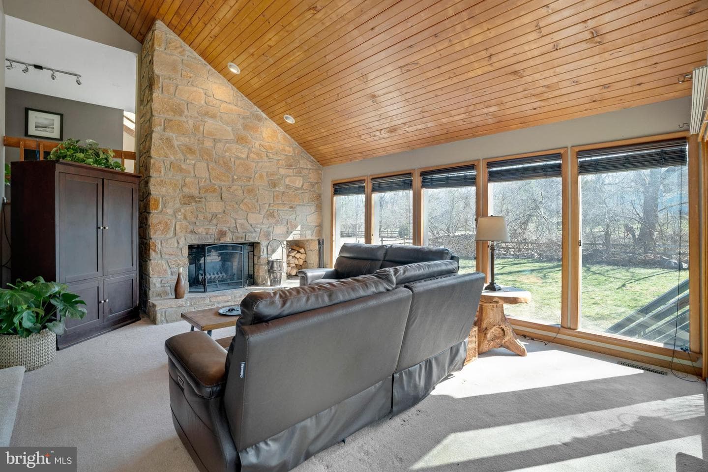 206 Downing Road photo 12