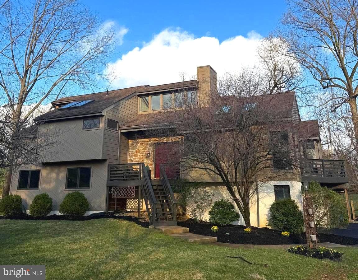 206 Downing Road photo 9