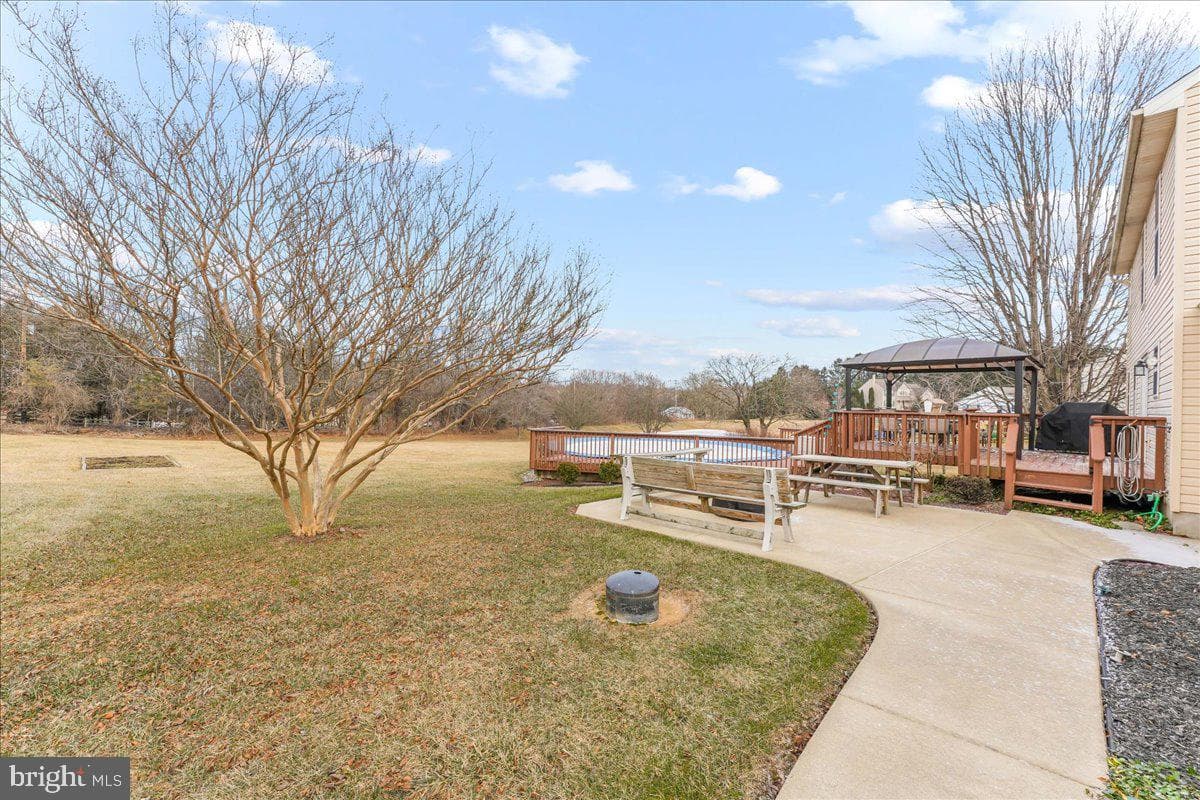 22 Somerset Drive photo 28