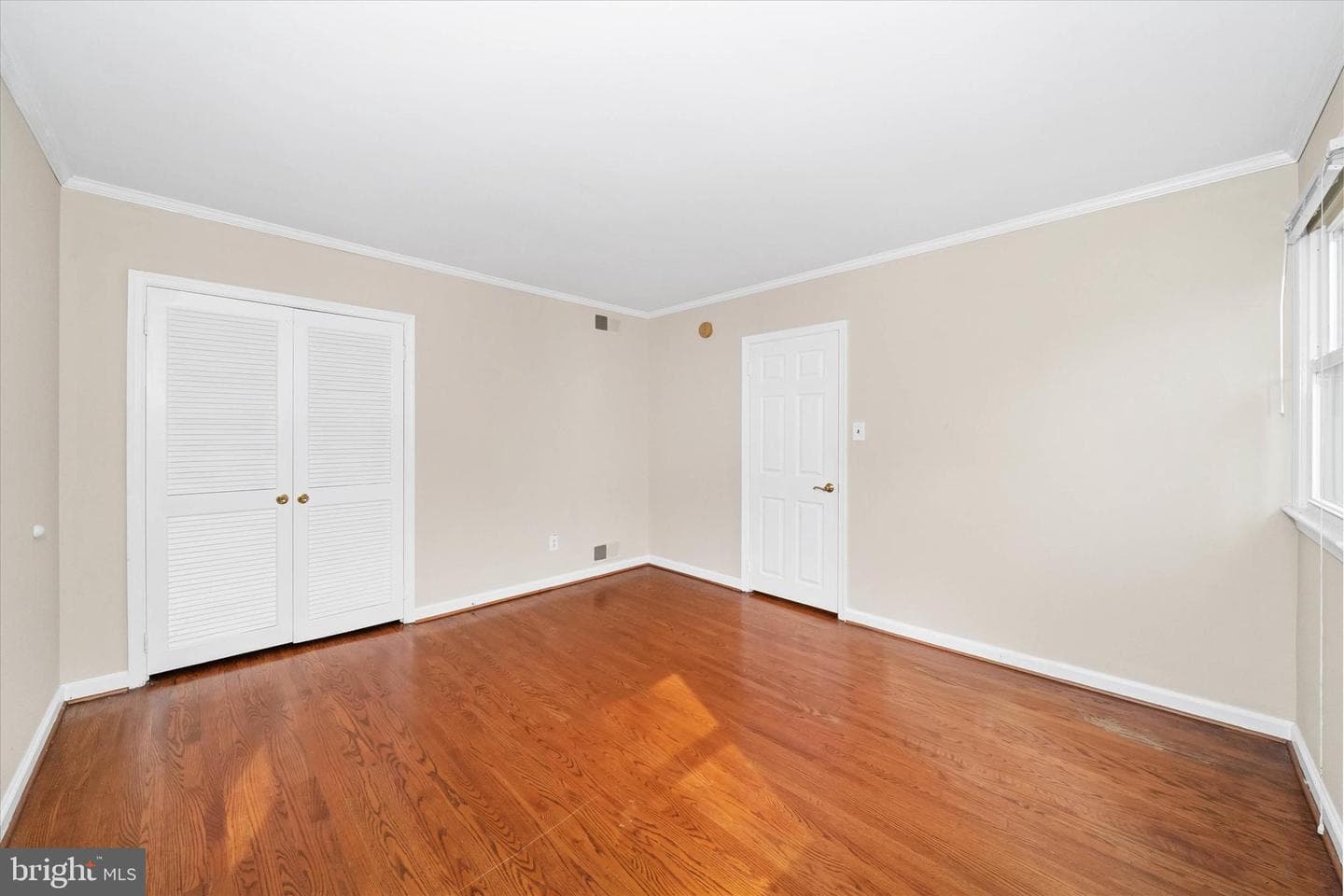 2 Fern Hill Road photo 32