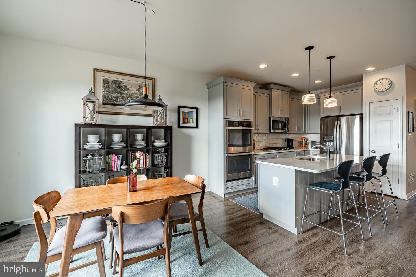 272 Kestrel Court photo 13
