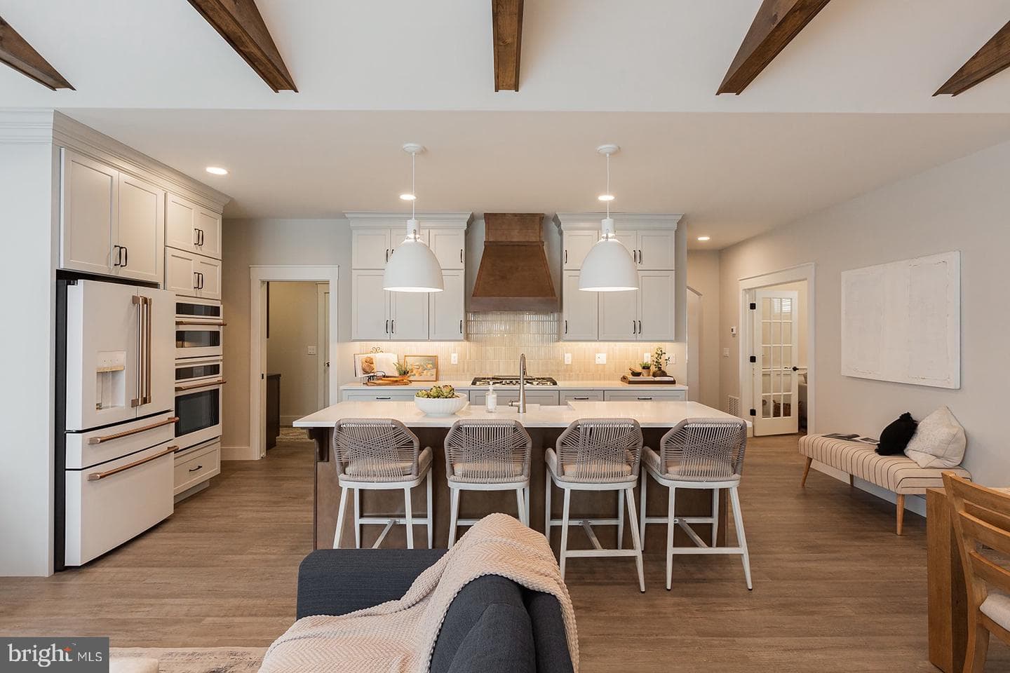 618 Greenbriar Path photo 14