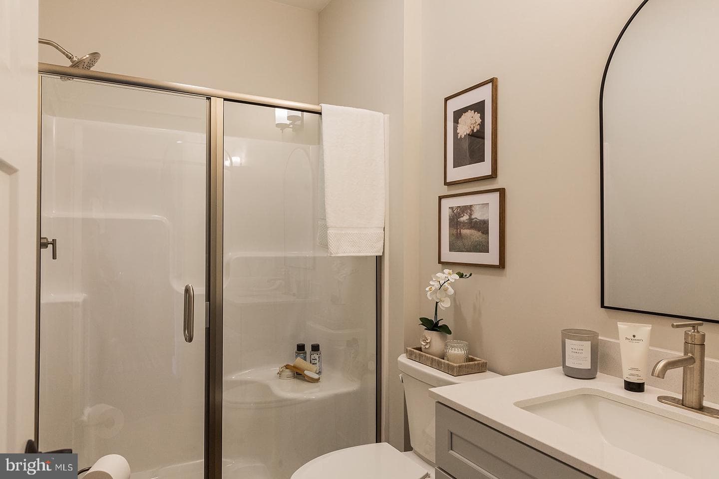618 Greenbriar Path photo 29
