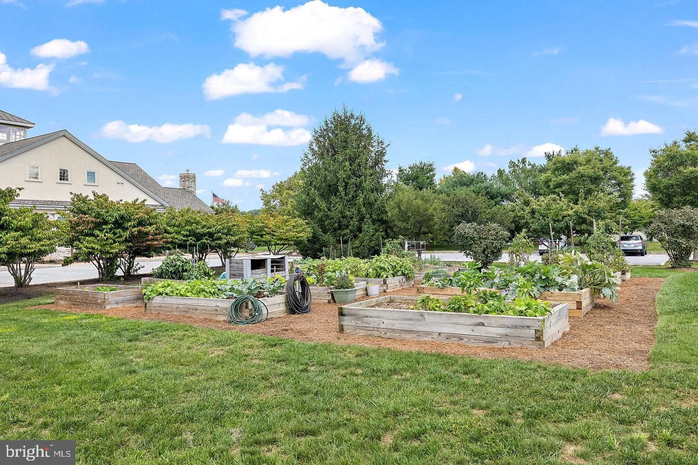 618 Greenbriar Path photo 40