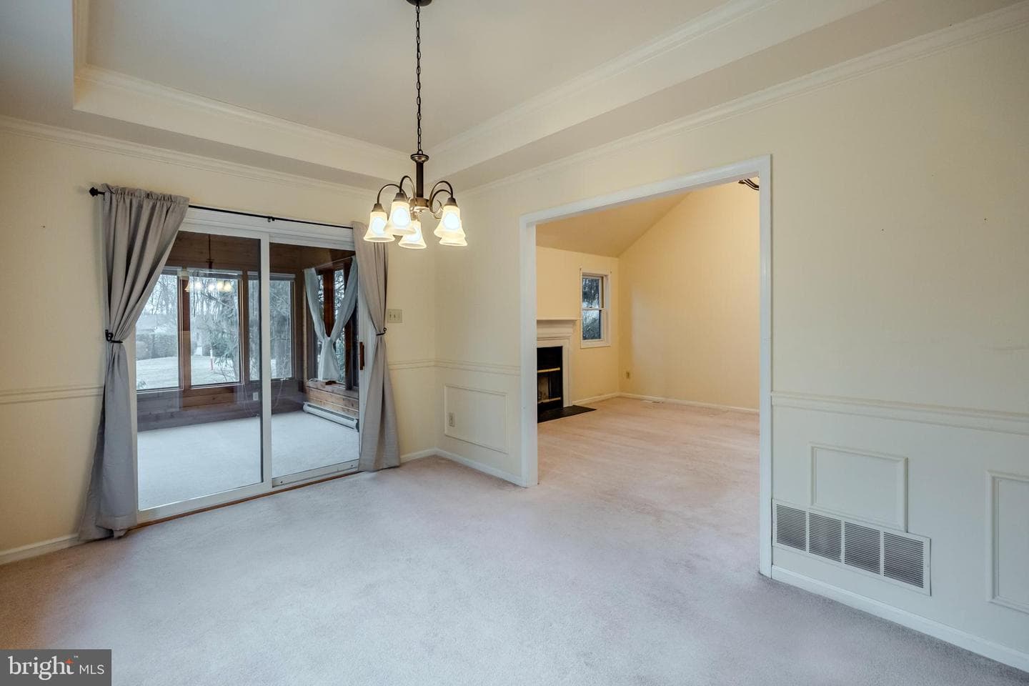 628 Glenwood photo 11