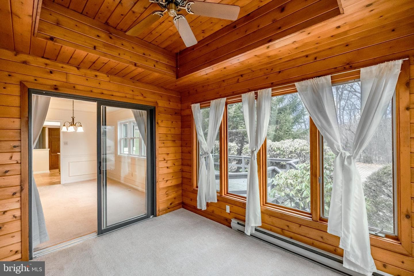 628 Glenwood photo 12