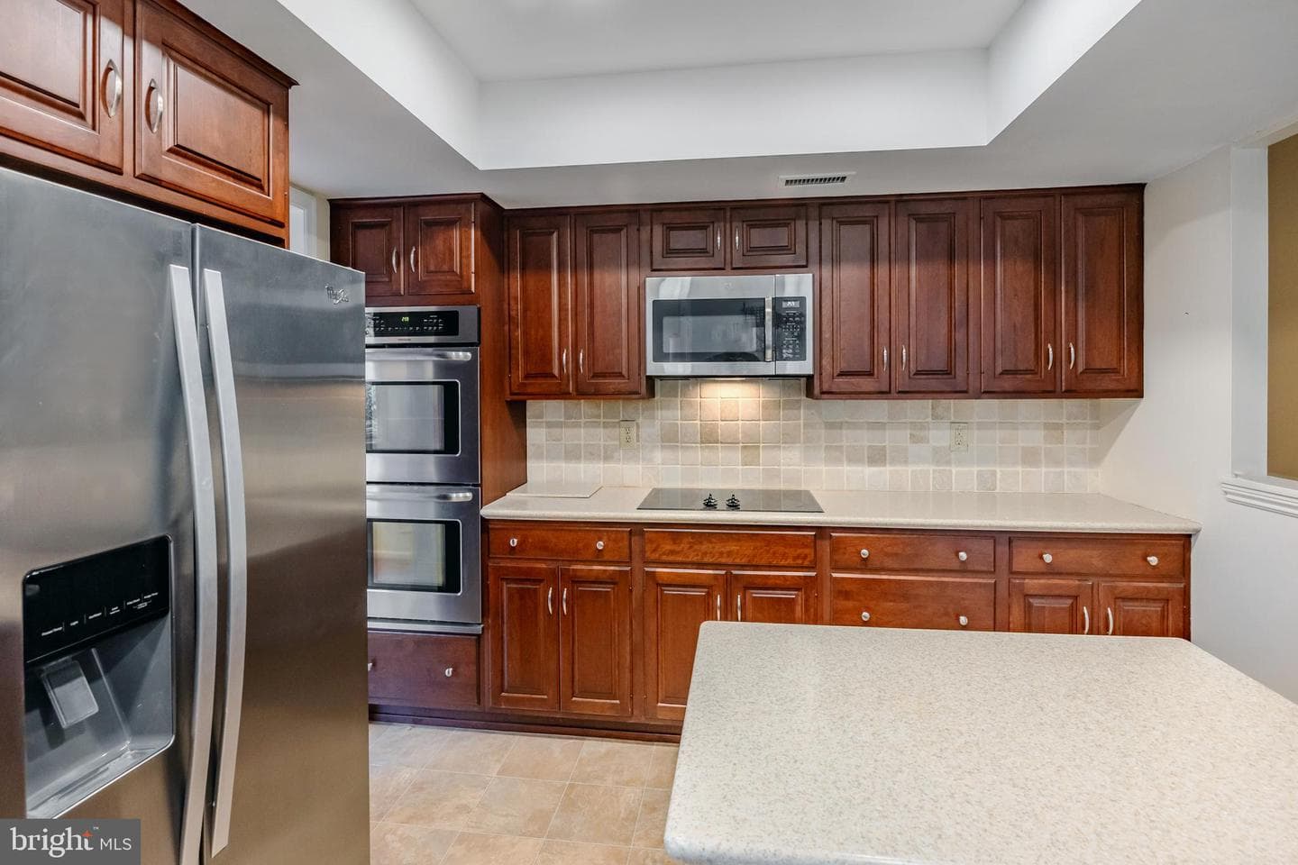628 Glenwood photo 25