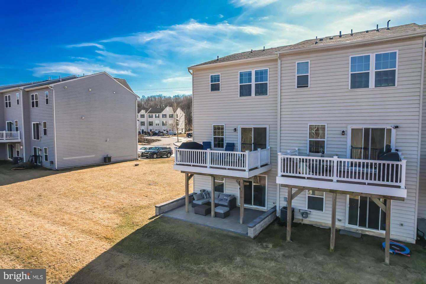 1841 Honeysuckle Court photo 39