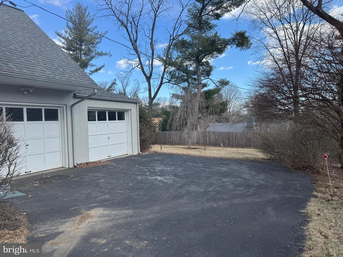 103 Arlington Road photo 3