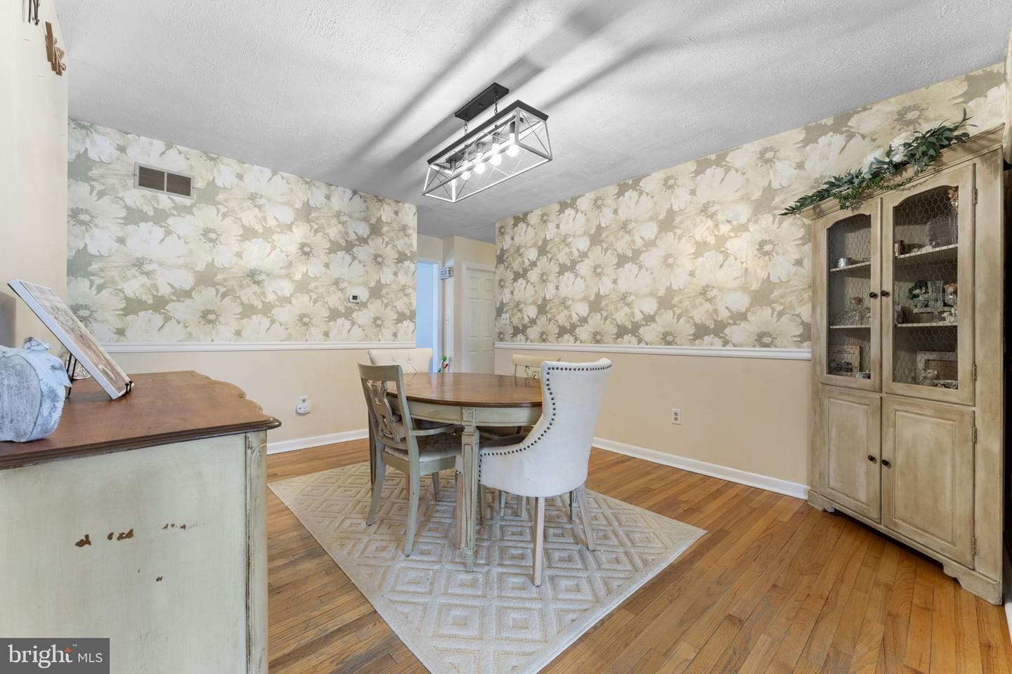 237 Schoolhouse Road photo 14