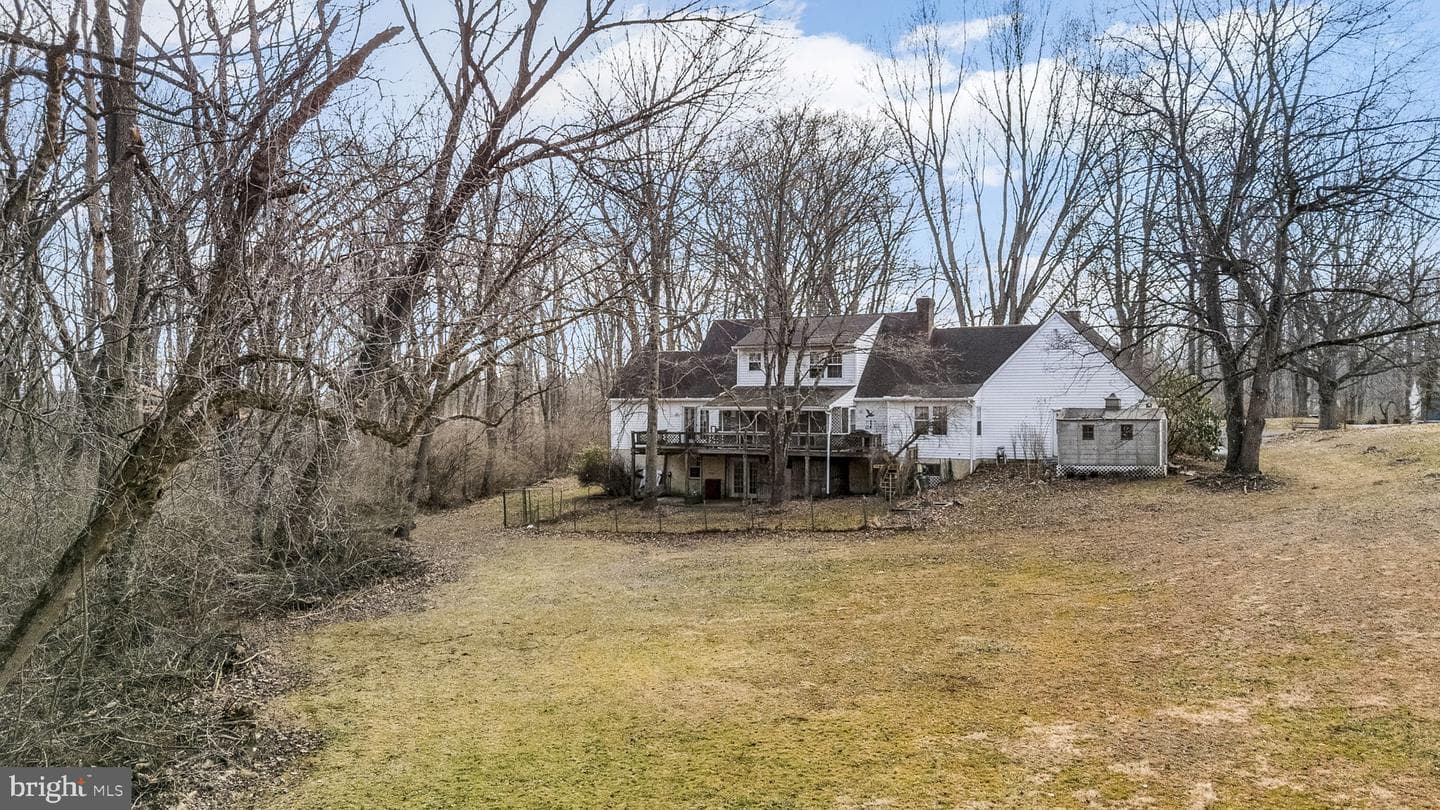 701 Great Oak Lane photo 33