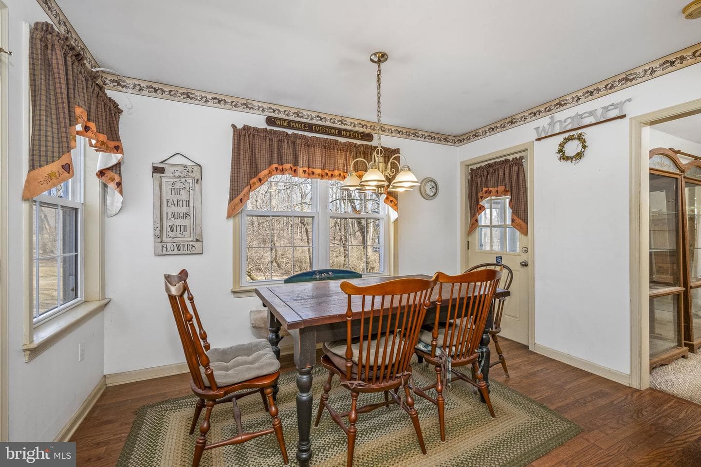 701 Great Oak Lane photo 8