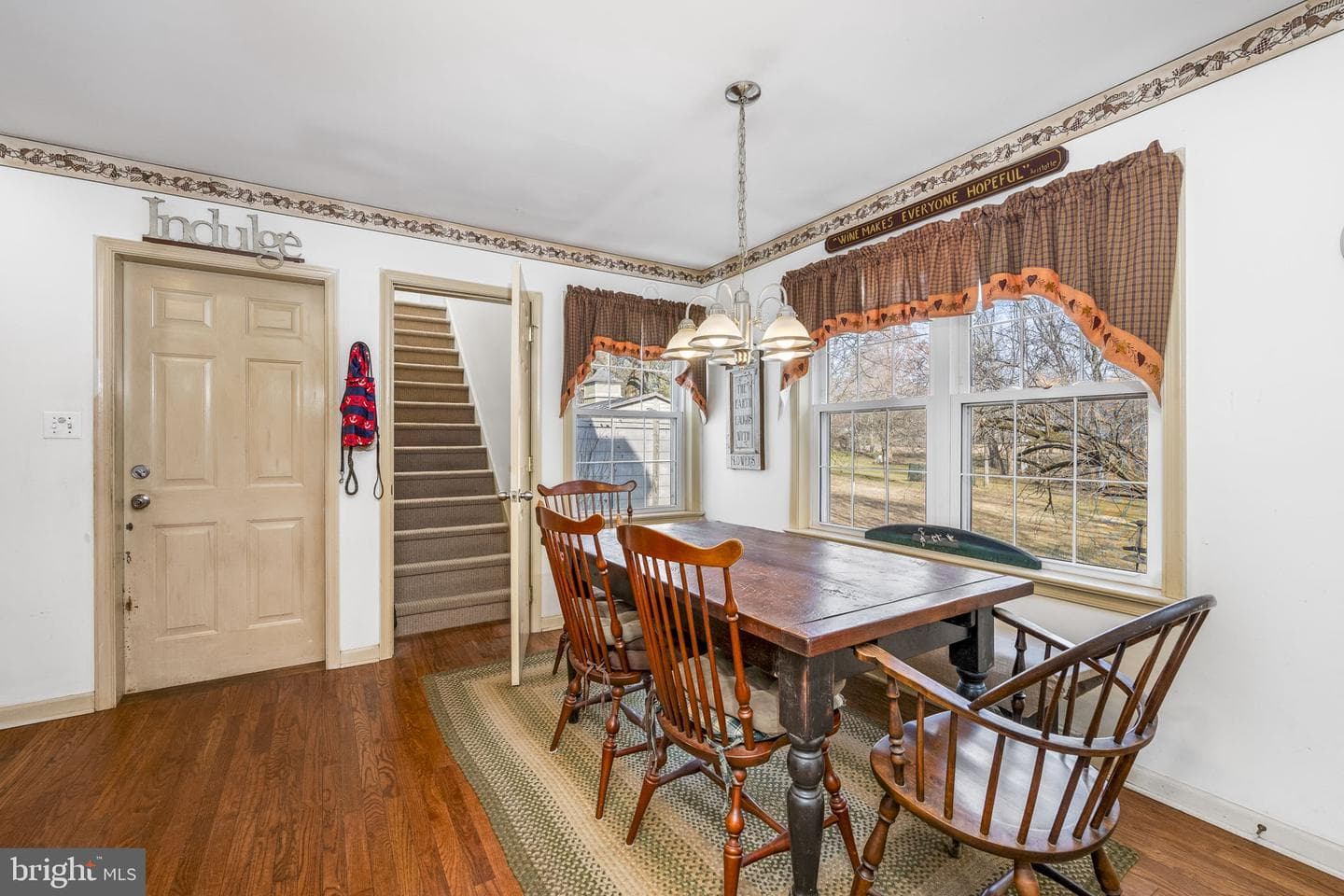 701 Great Oak Lane photo 9