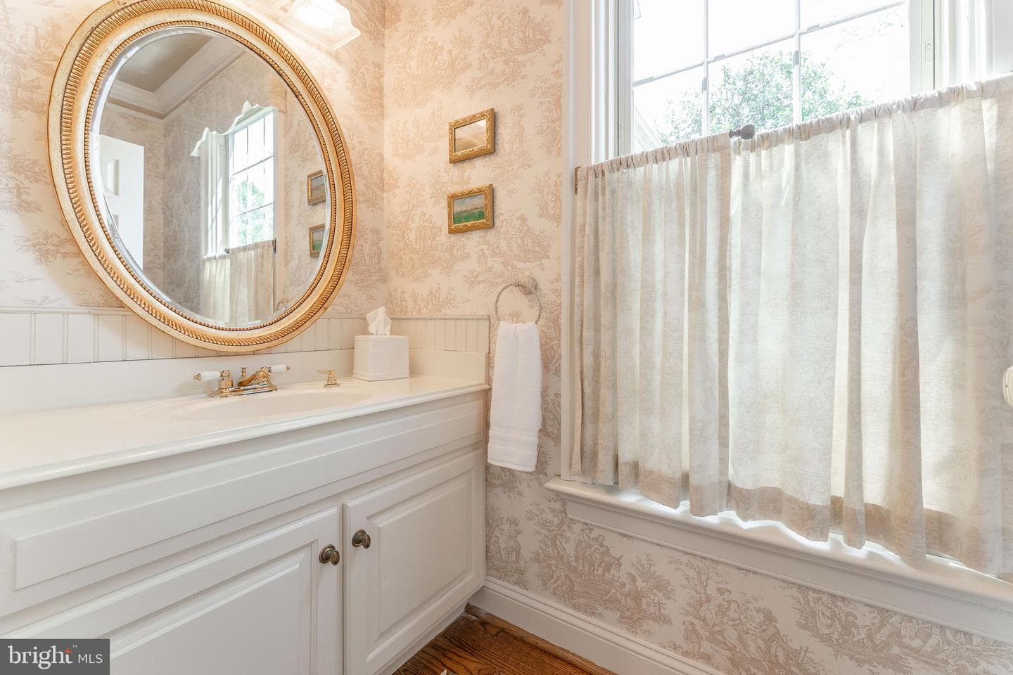 895 Bainbridge Drive photo 36