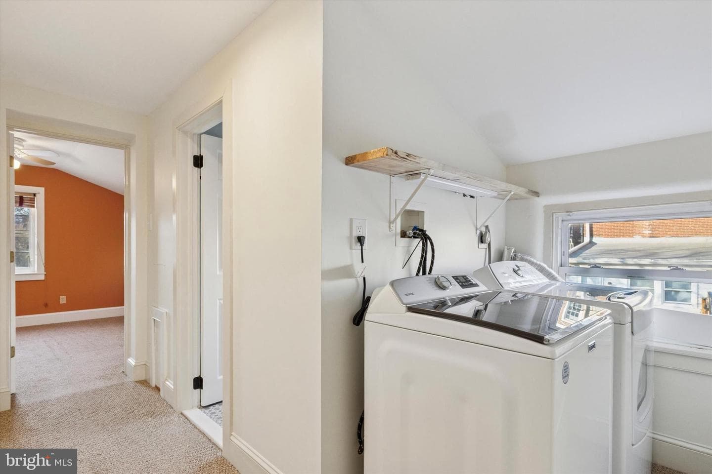 108 E Miner Street photo 15