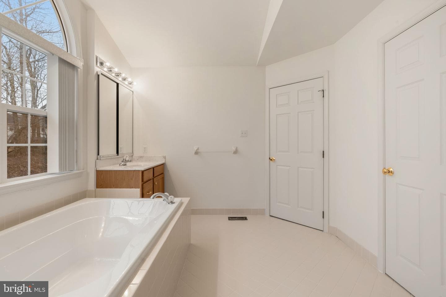124 Pendula Court photo 11