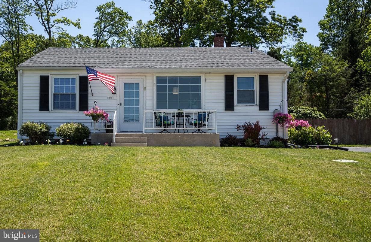 1204 Blackhorse Hill Road photo 1