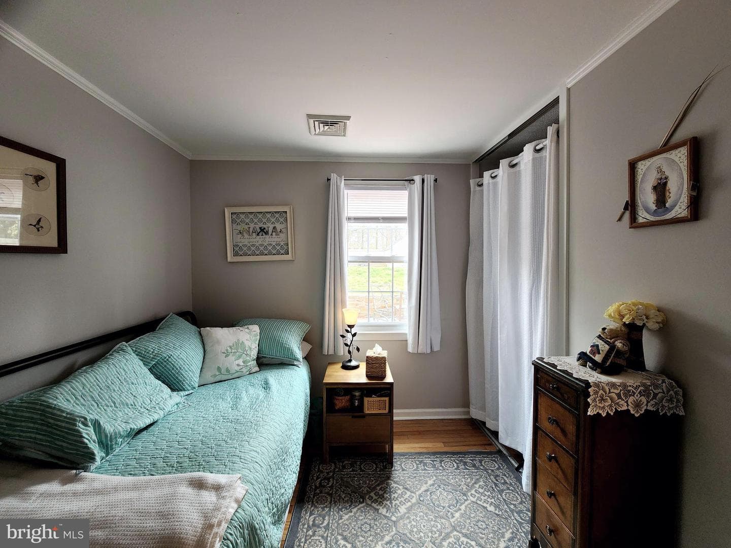 1204 Blackhorse Hill Road photo 9