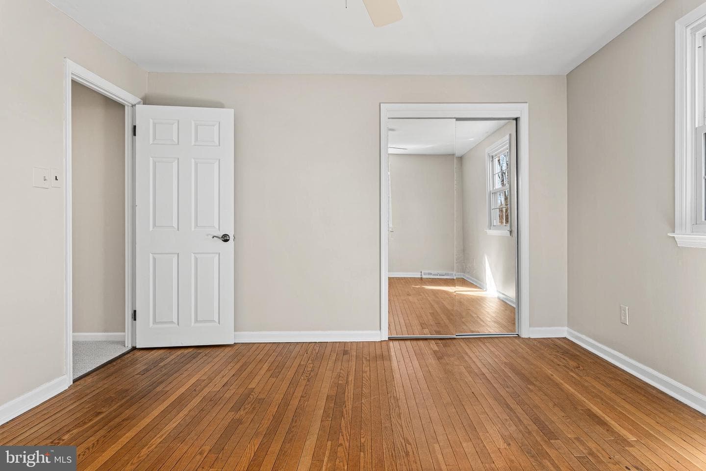 1580 Maple Avenue photo 33