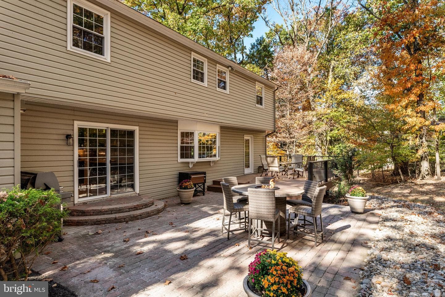 1580 Maple Avenue photo 48