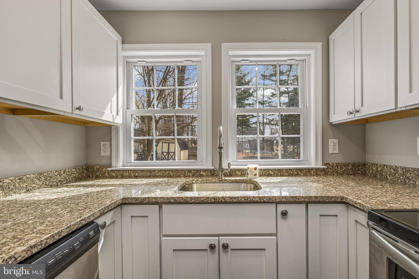 1322 Blackhorse Hill Road photo 5