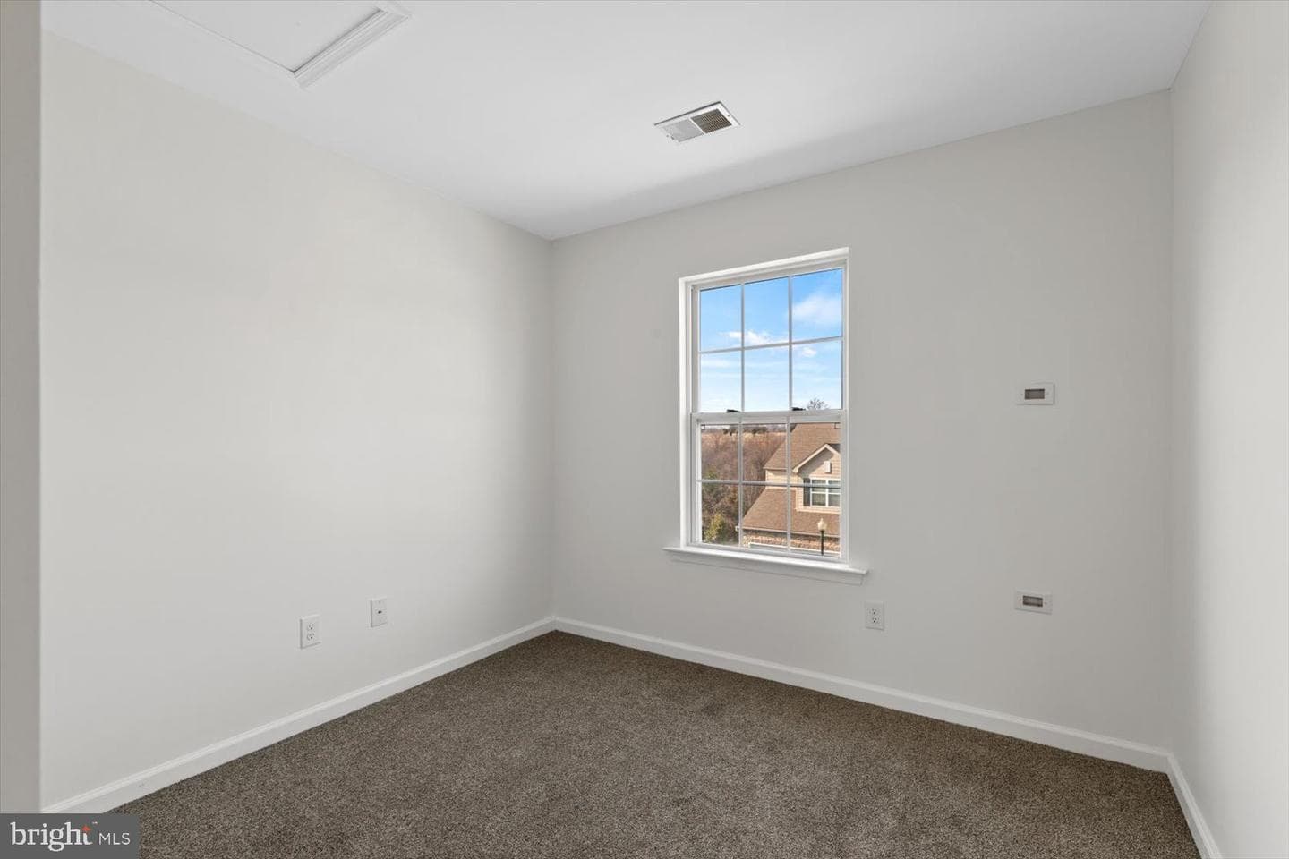 241 Kennedy Drive photo 31