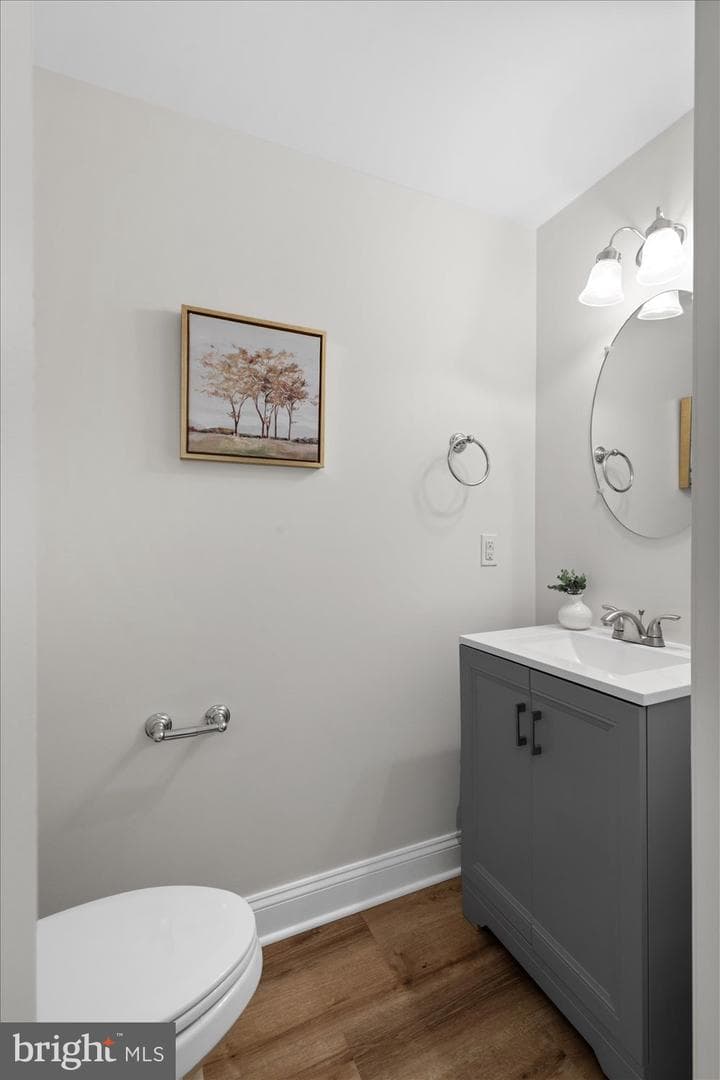 241 Kennedy Drive photo 5