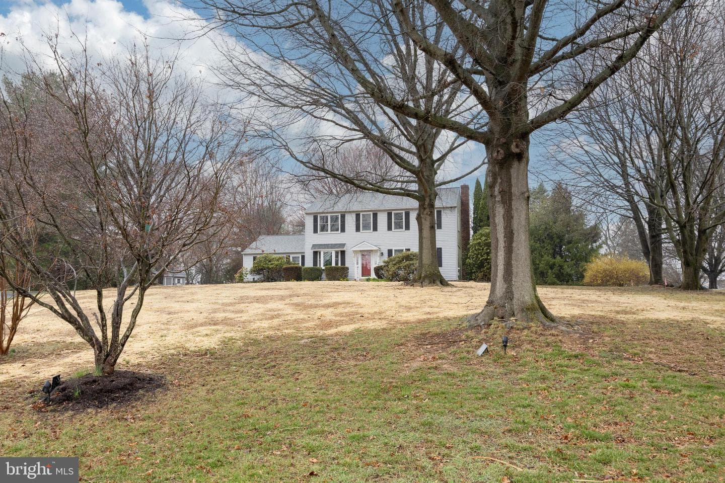 103 Stephen Drive photo 2