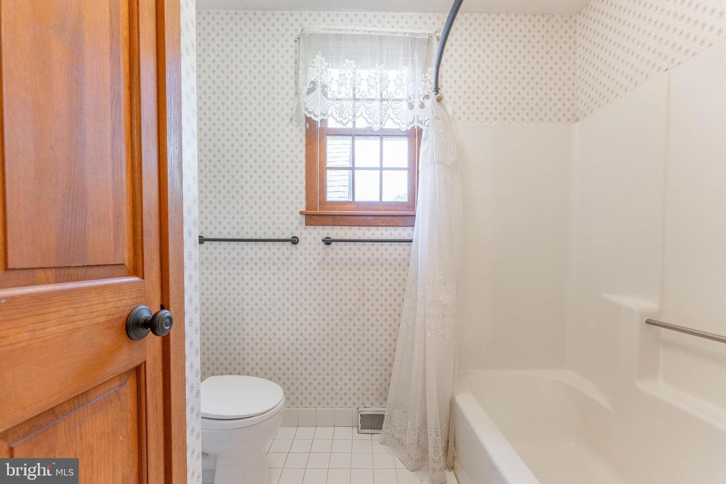 1019 Ashley Road photo 52